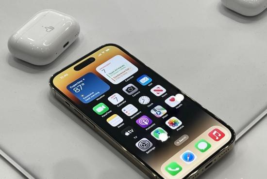 Hướng dẫn cách sạc pin iPhone 14 Pro Max đúng chuẩn cho iFan