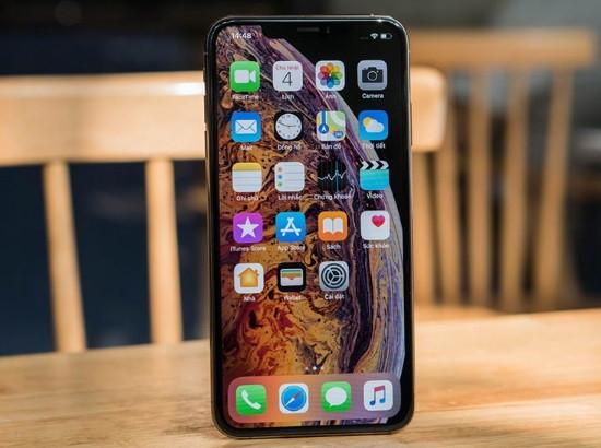 Khắc phục tình trạng iPhone XS Max nóng máy nhanh hết pin