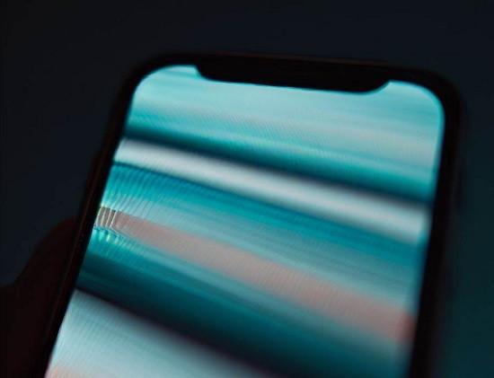 iPhone 14 bị sọc màn hình: Nguyên nhân và giải pháp