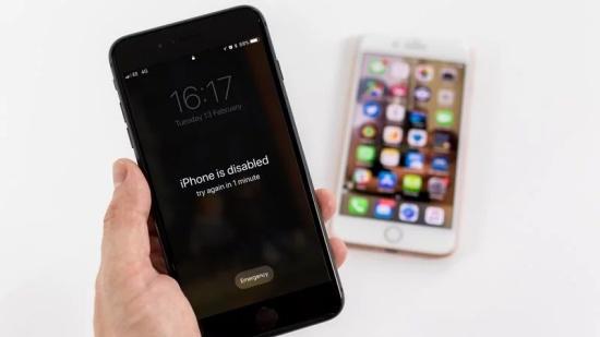 Hướng dẫn khắc phục iPhone 8 Plus bị vô hiệu hóa chi tiết nhất